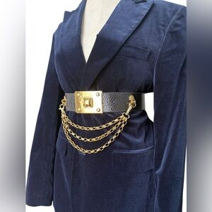 Vintage Bebe gold and black chain leather  belt size small.